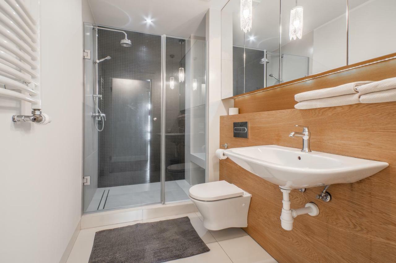 Citystay Ambra Waterlane Apartment Danzica Esterno foto